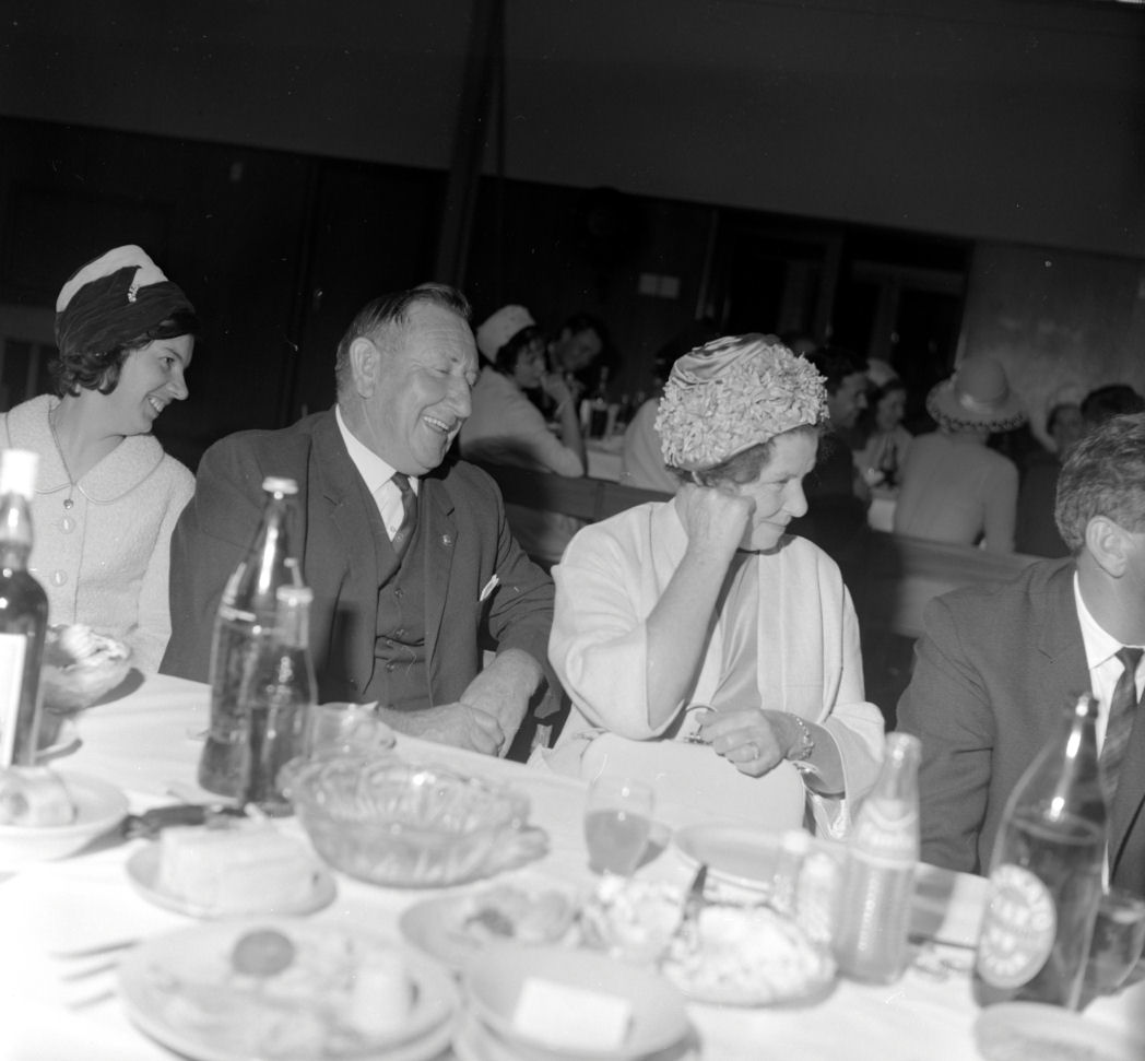 Wedding; Kenneth Greig McDonald and Elizabeth Pearlene Baker 23. [P1 ...