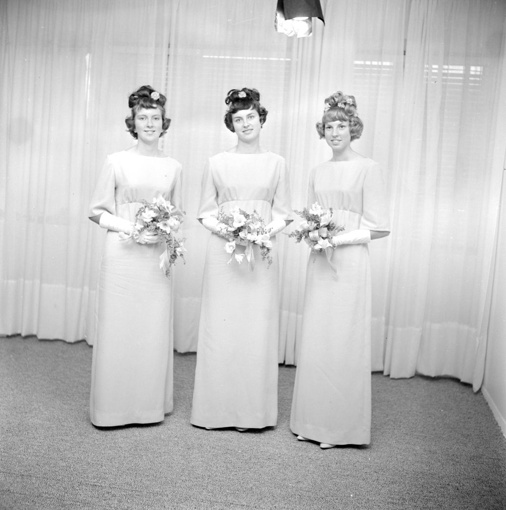 Wedding; Kenneth Greig McDonald and Elizabeth Pearlene Baker  9. [P1-7183-9573]