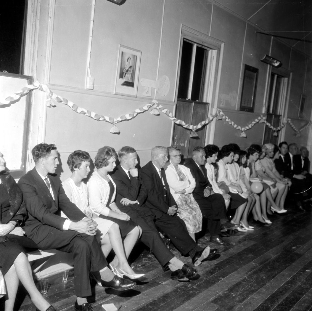 Carol Ross 21st. [P1-7253-9643]