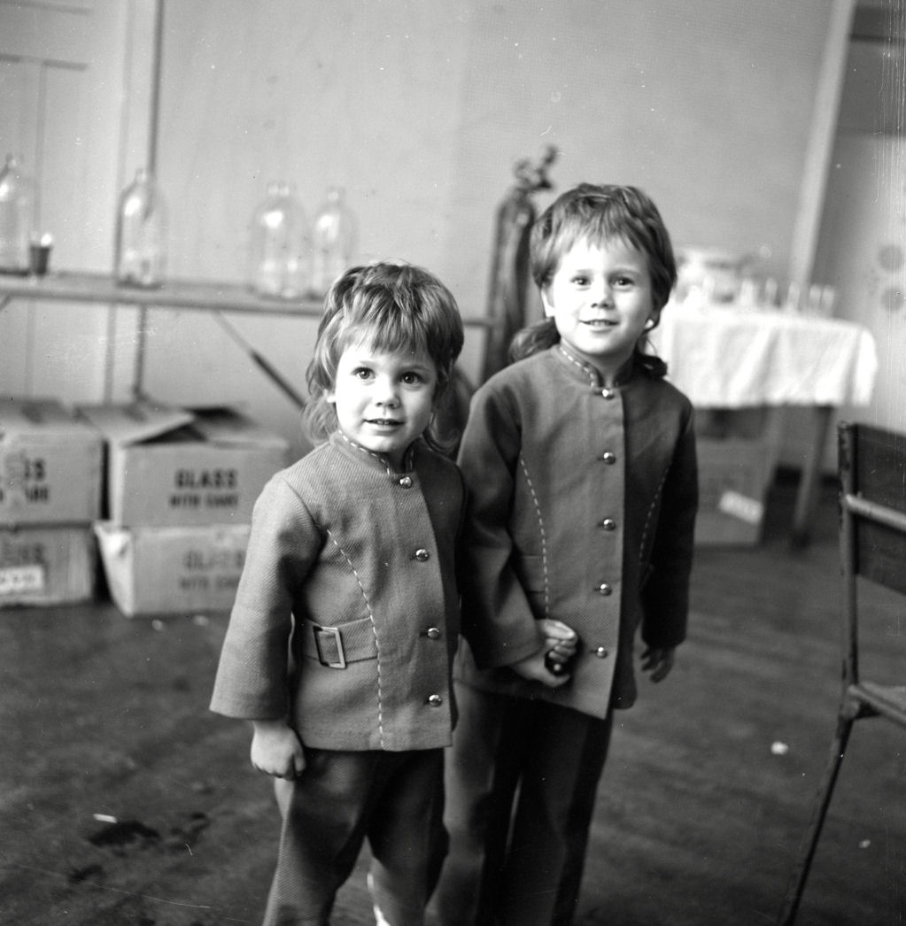 Cranke-West wedding. [P1-7967-10357]