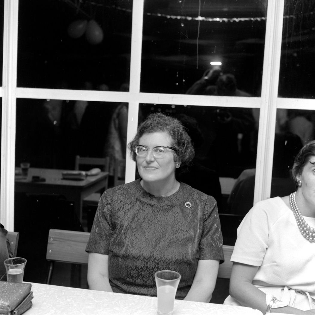 Armstrong 21st [P1-8076-10466].