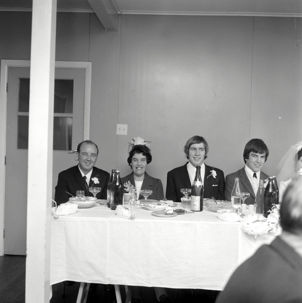 Beazley-Anderson wedding 11. [P1-8081-10471]