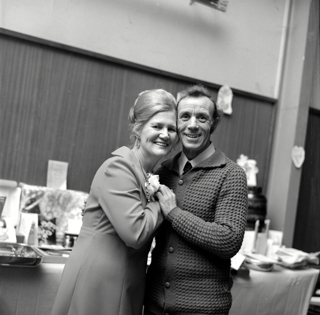 Wallis 25th wedding anniversary  5; Mrs Wallis, left. [P1-8830-11220]