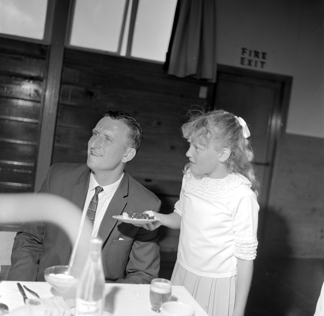 Wedding; Kenneth Cherry, Beverley Williams 11. [P1-8853-11243]