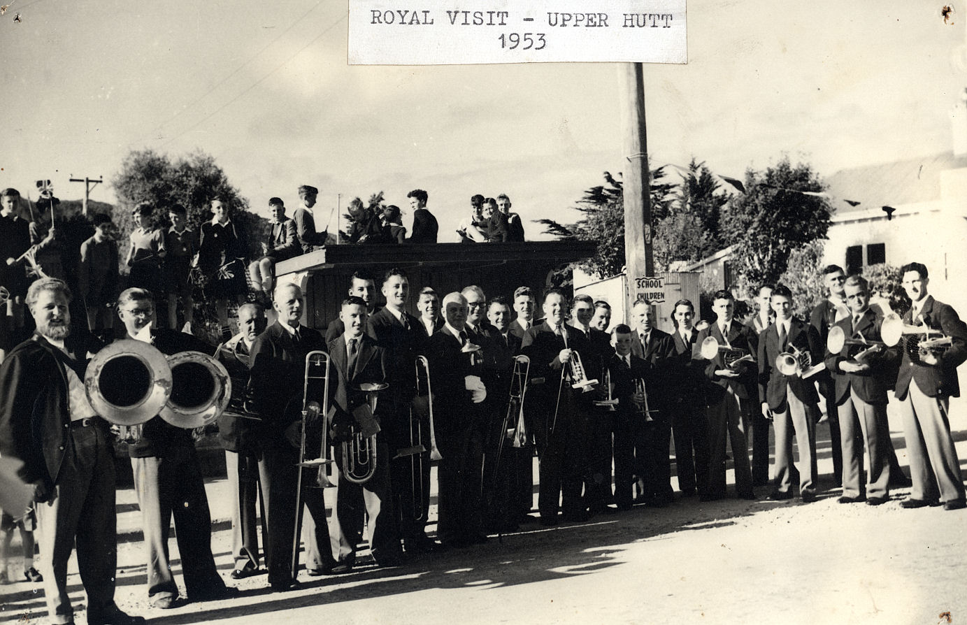 Upper Hutt Municipal Band, royal visit, 1954