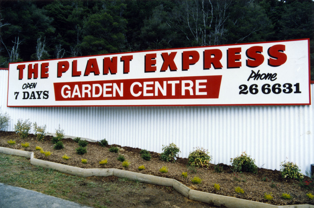 King Charles Drive; No.  4; The Plant Express garden centre sign; set up by Mark Rammell and Fiona Scholten.