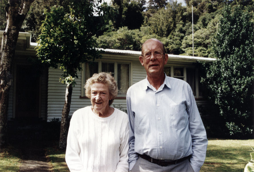 Kaitoke Regional Park; former caretaker Ken Roberts and wife Mavis retiring.