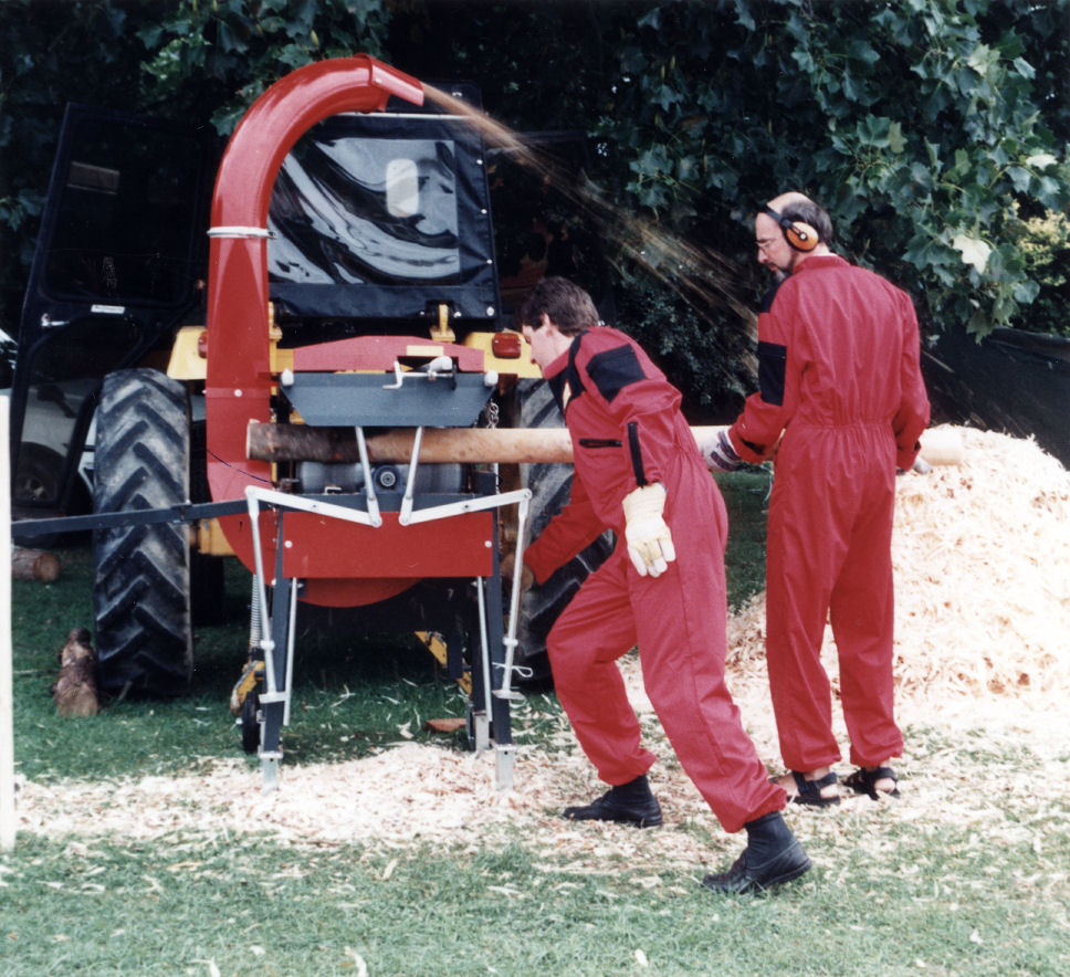 Festival of the Pines; Neuhauser barkstripper makes fence posts, complete with pointed ends.