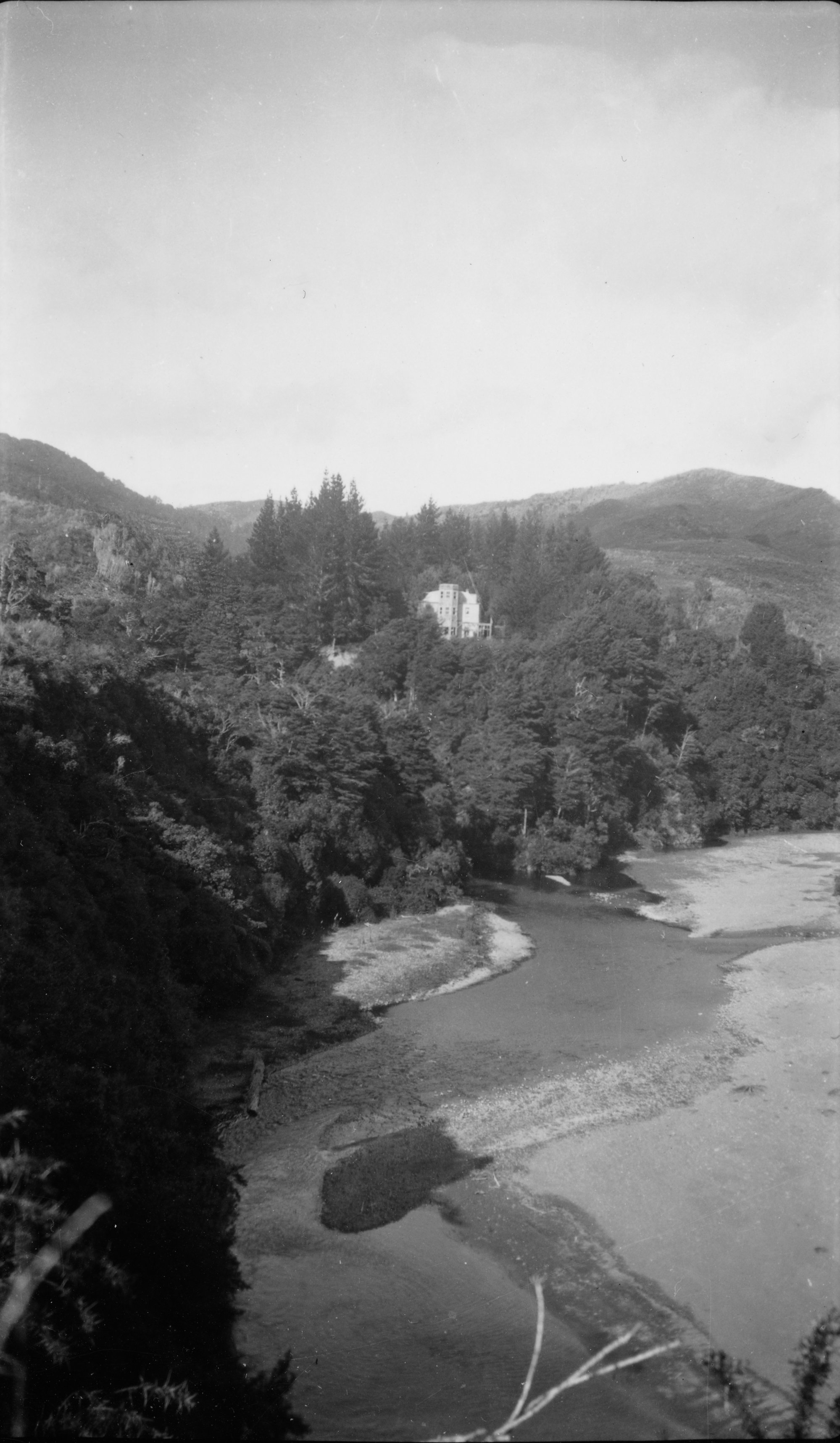 McCurdy's Castle with Te Awa Kairangi / Hutt River in foreground.