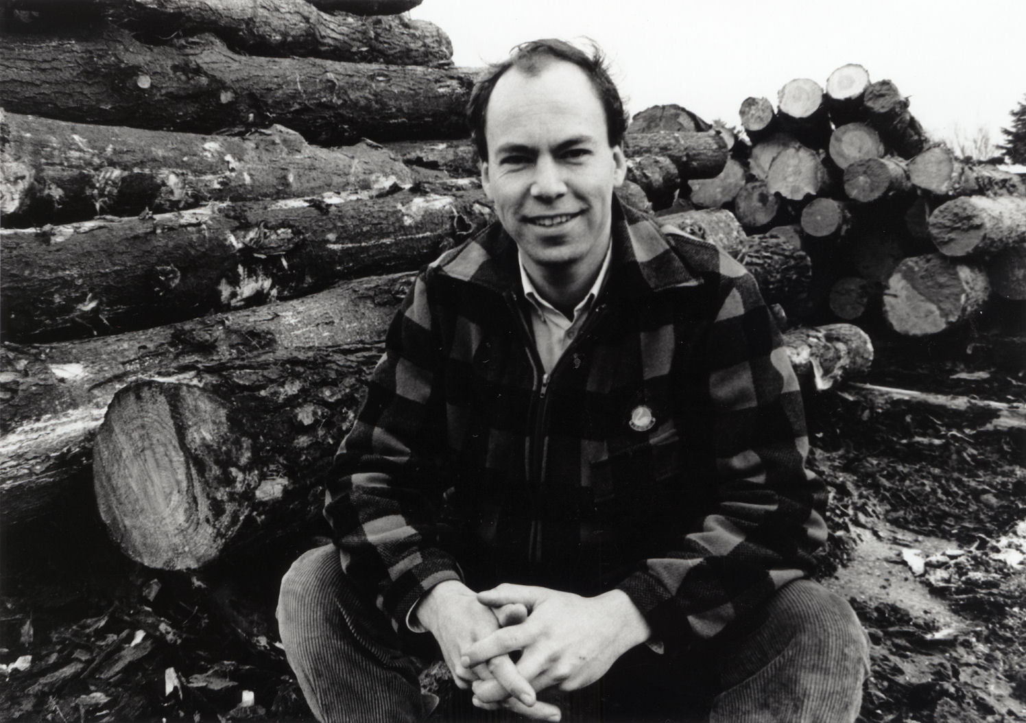 Timber industry; Parapine Timber New Zealand Ltd; Wellington's largest sawmill, Park Street; production controller Robert Boot.