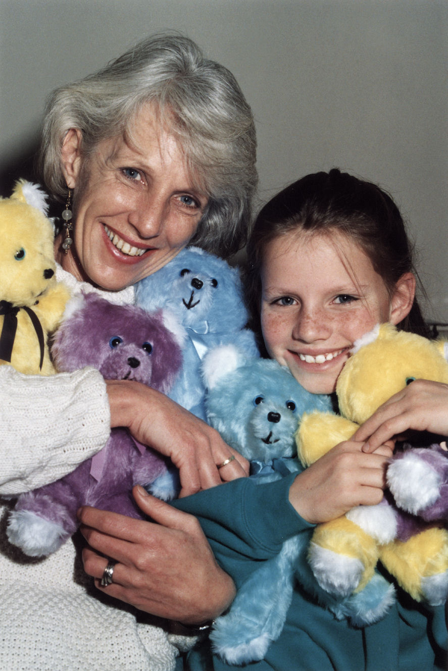 Victim Support Group co-ordinater Rae Lutman, daughter Aimee, and trauma bears.