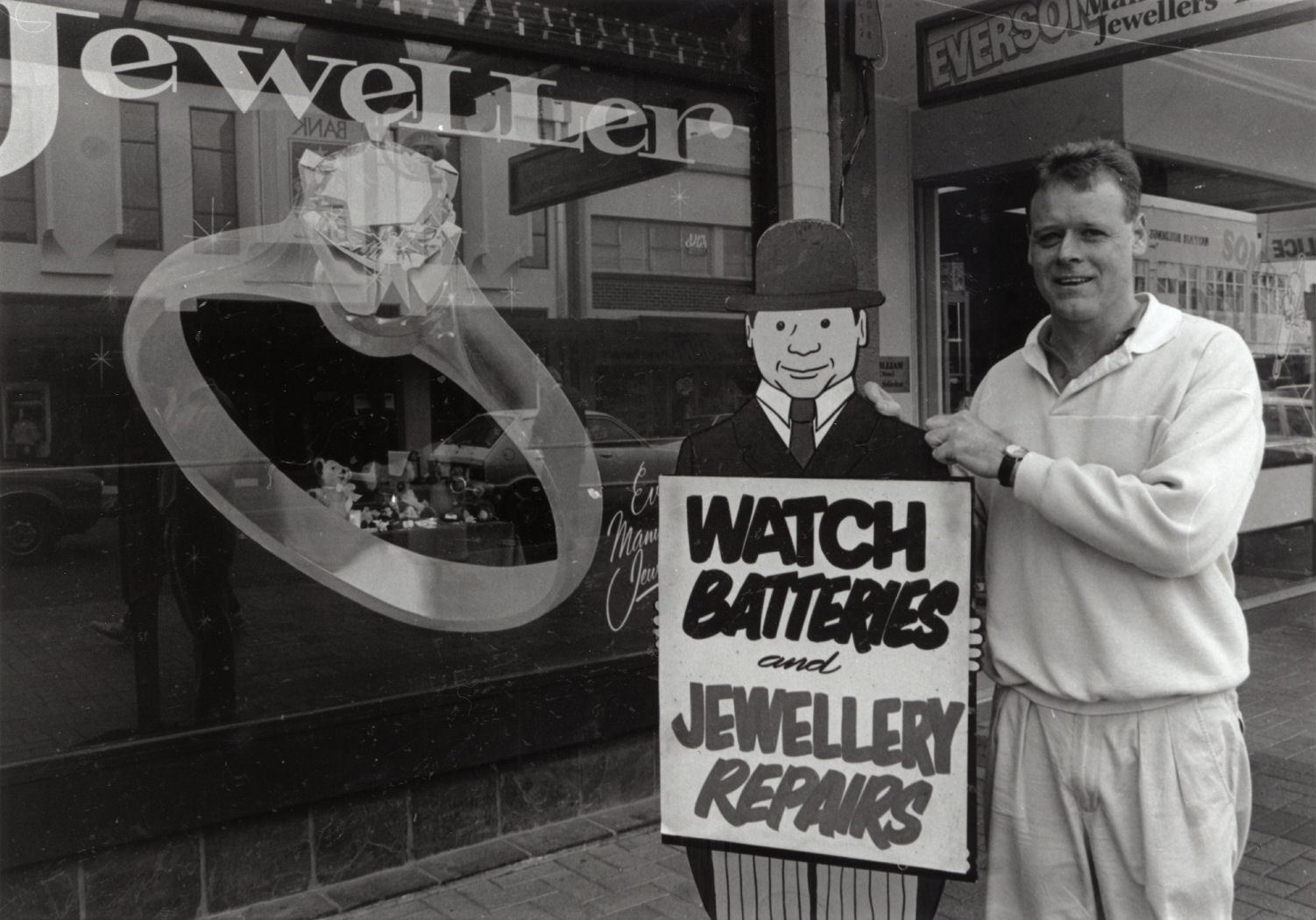 Everson Manufacturing Jewellers, 105 Main Street; Alan Everson.