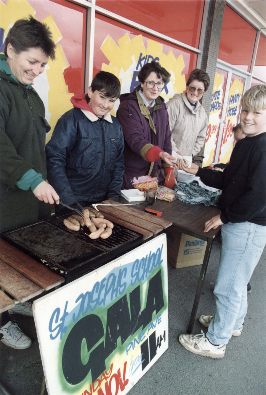 The Warehouse, 7-9 Queen Street; opening; sausage sizzle.