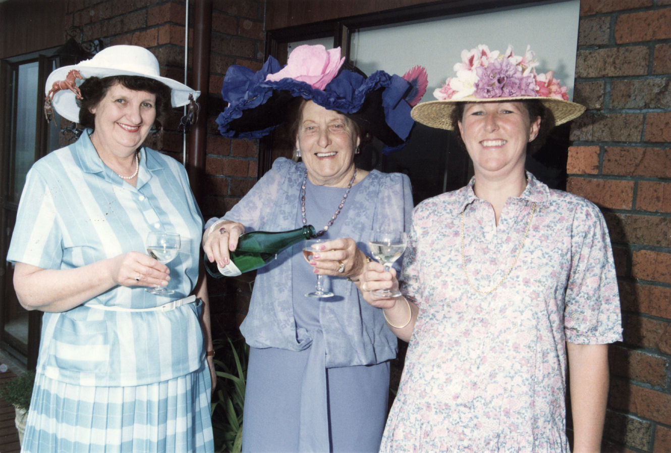 Melbourne Cup Day group, 1992
