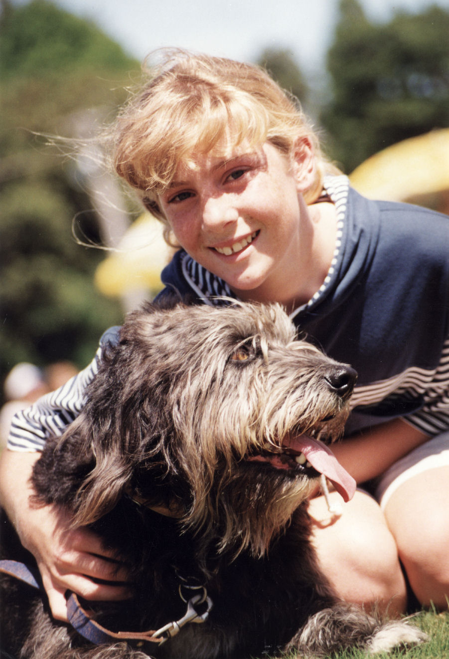 Moggy Dog Show; "biggest smile" winner "Bazza"