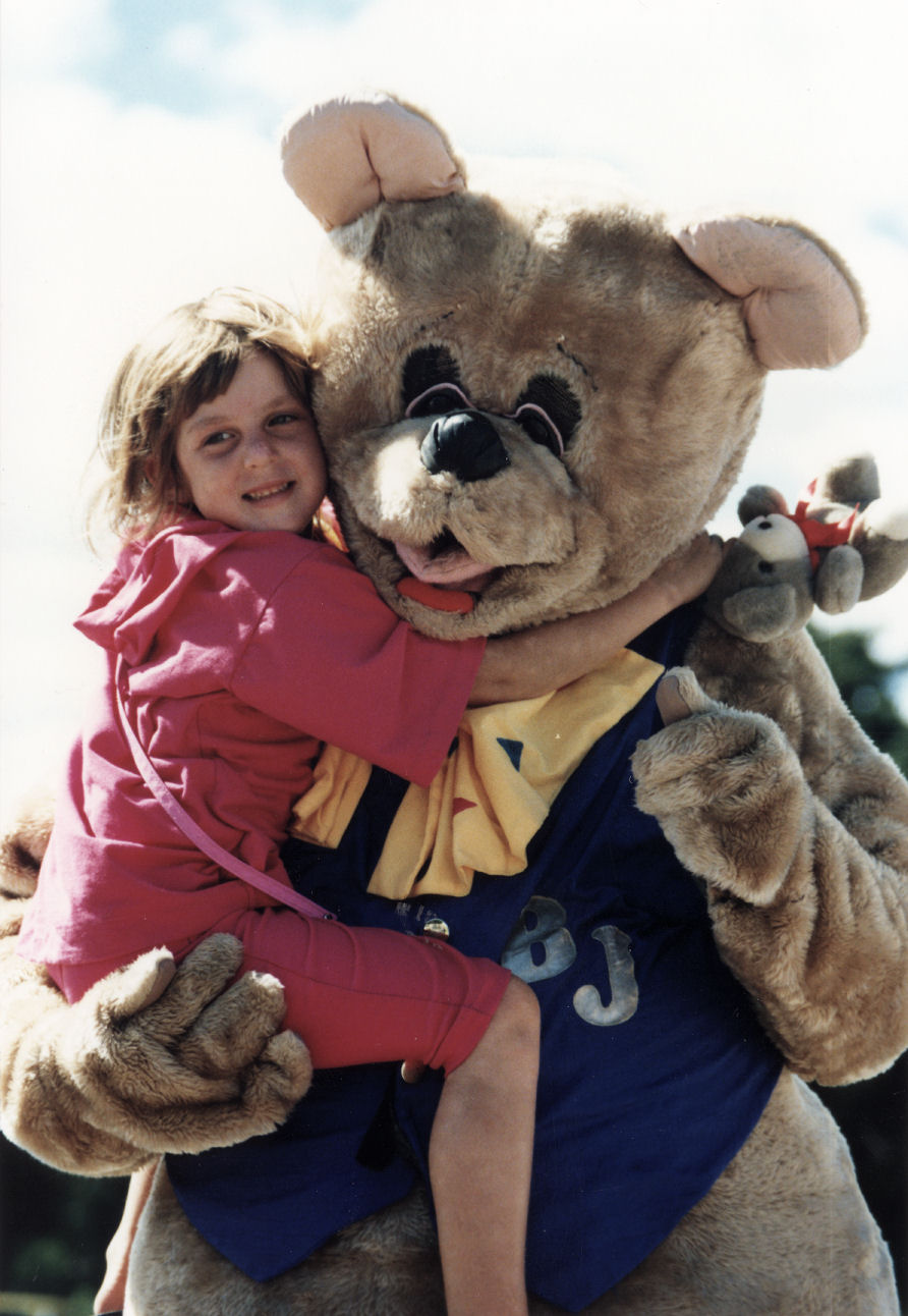 Summer Carnival 1994, Trentham Memorial Park; B J Bear, Leah Rush ...