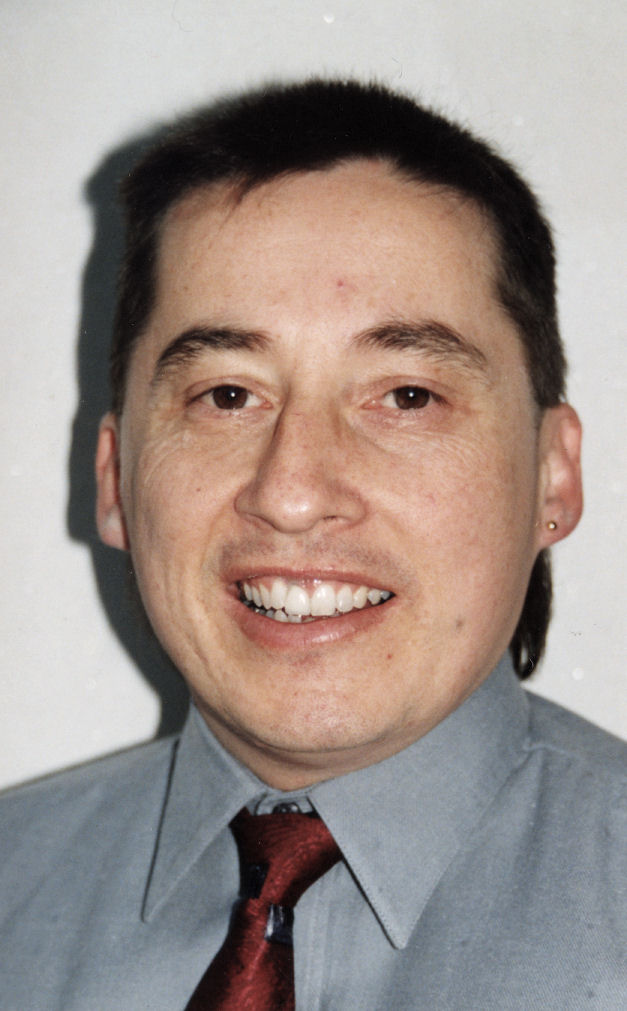Philip Bentley; optometrist and  playwright wins Shell Playwright's Award for his first staged play.