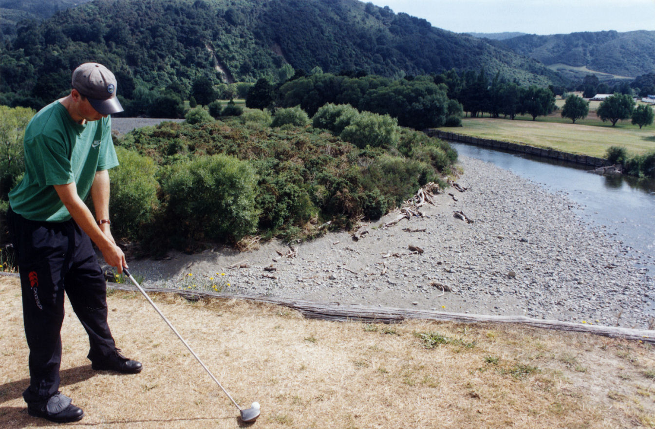 Te Marua Golf Club; Te Awa Kairangi / Hutt River scene.