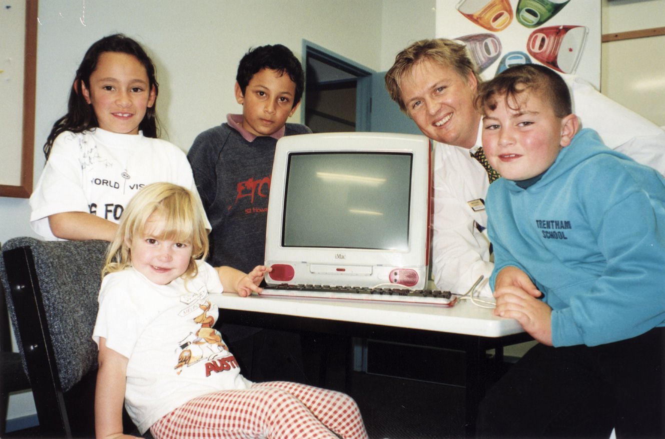 New computers for schools and kindergarten