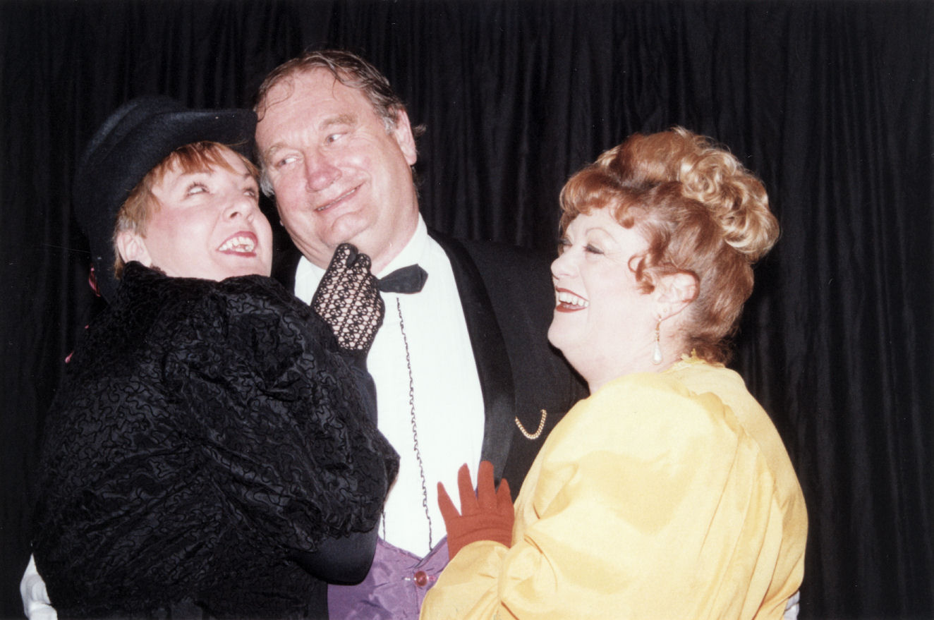 Upper Hutt Musical Theatre ; "Alhambra"; Lyn Tunnicliffe, Ian Packer, Sandra Brooker.