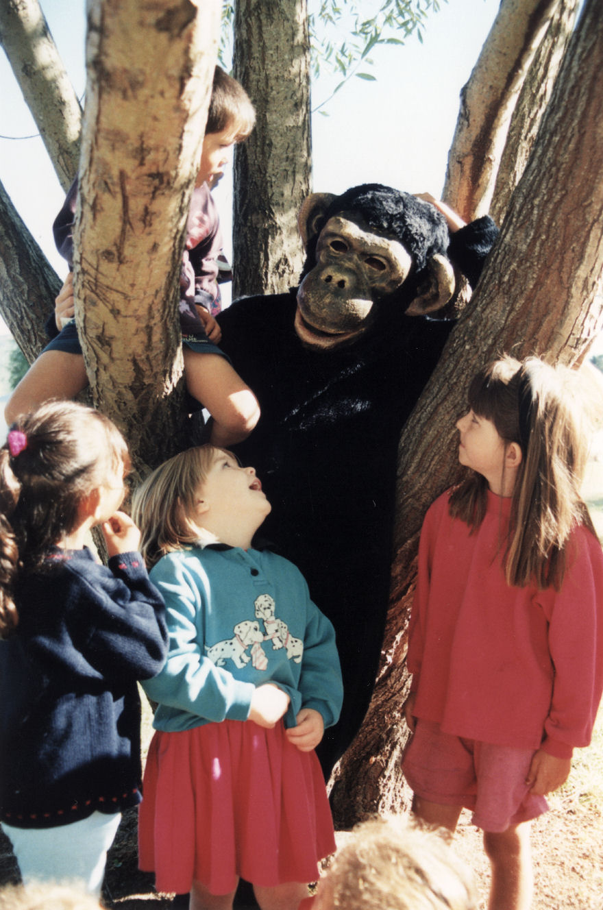 'Chester the Chimp', Maoribank School