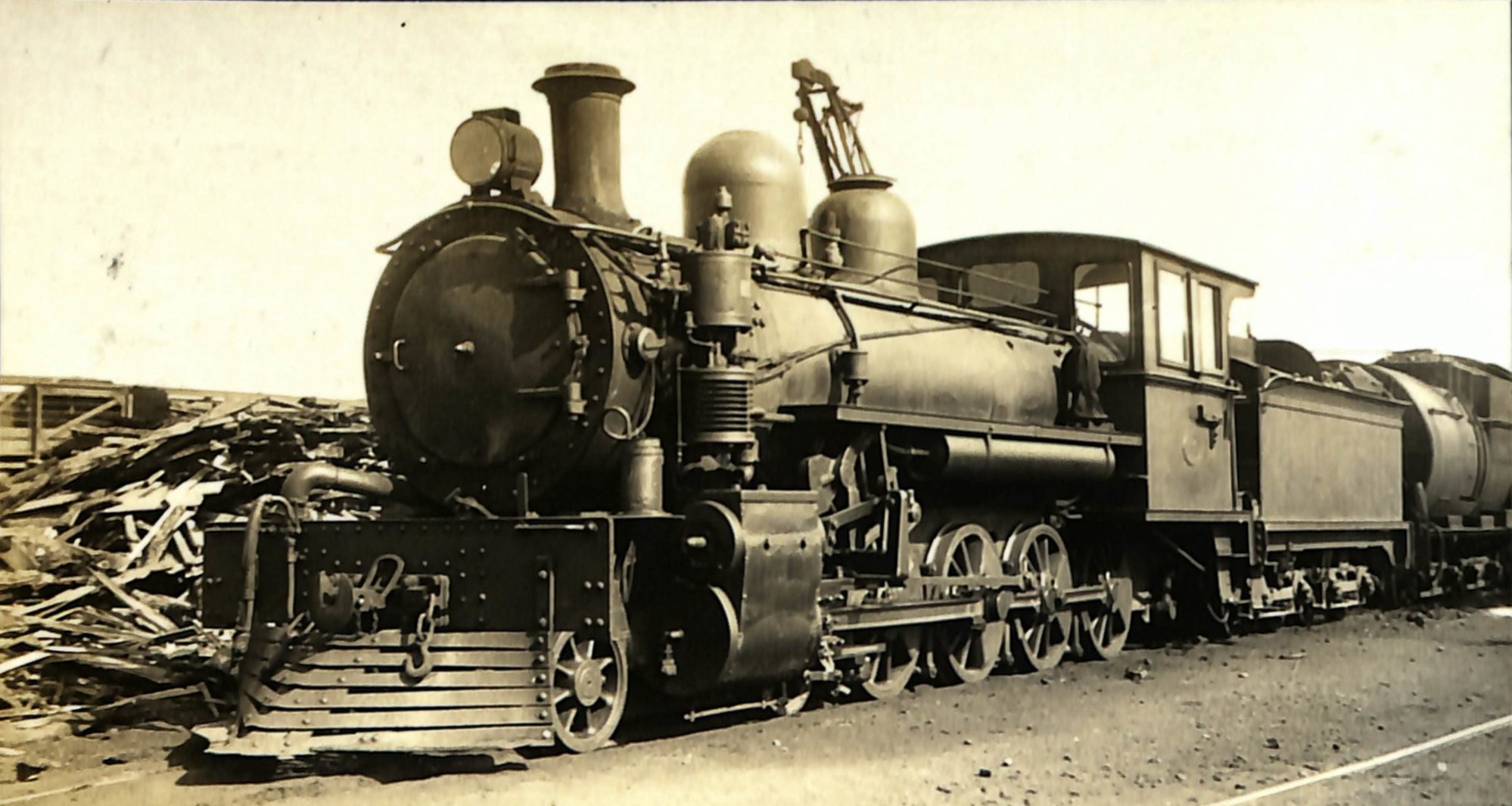 New Zealand Railways locomotive, Bb class; number illegible