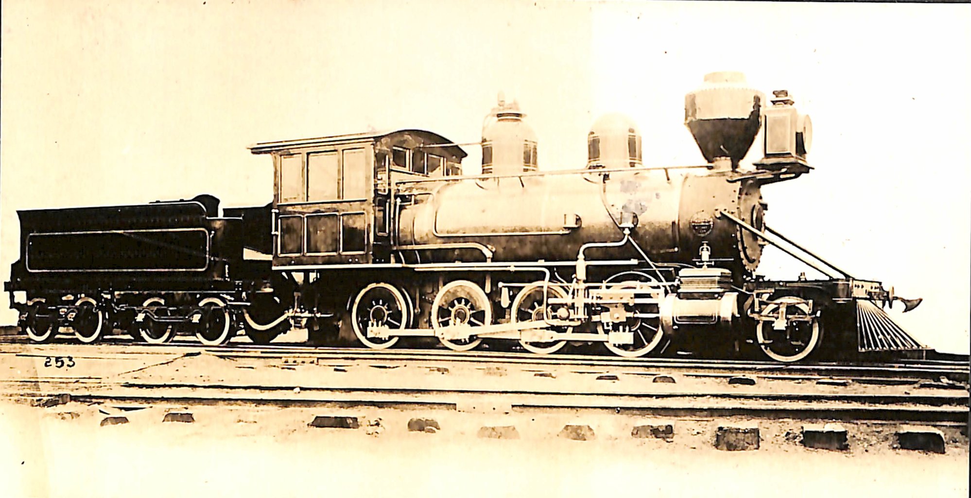 New Zealand Railways locomotive, O 2-8-0 class; number unknown