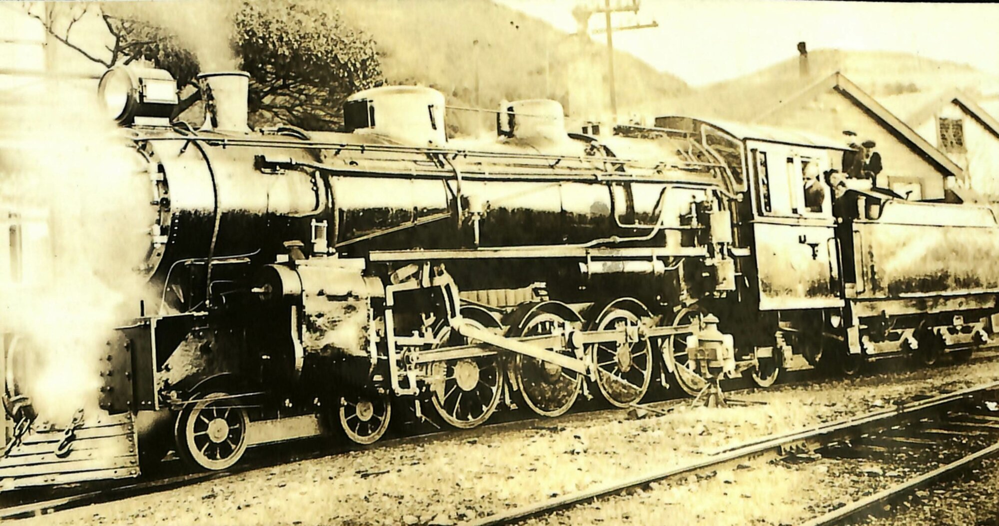 New Zealand railways locomotive, X 4-8-2 class; number illegible