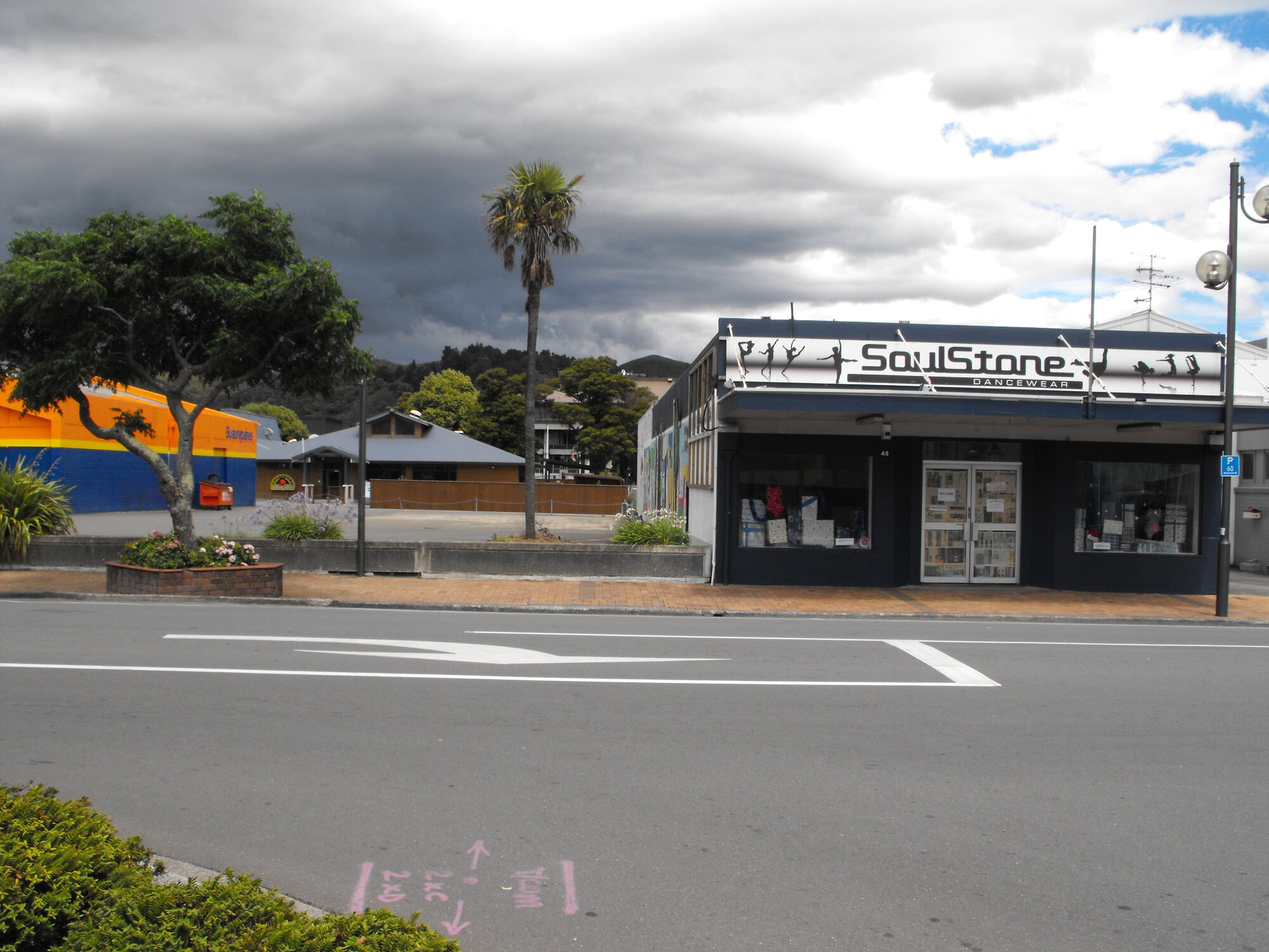 Main Street, south side; No.  48-50; Beaurepaires, Soul Stone Dancewear