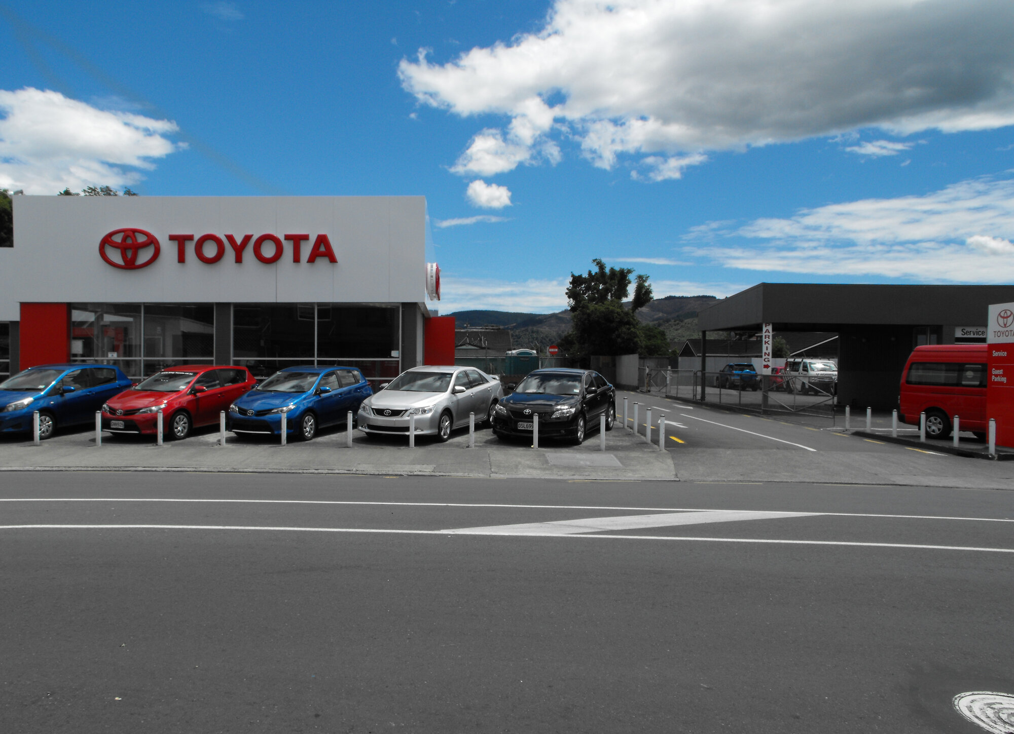 Gibbons Street, west side; No.  3-5; King Toyota parts and service.