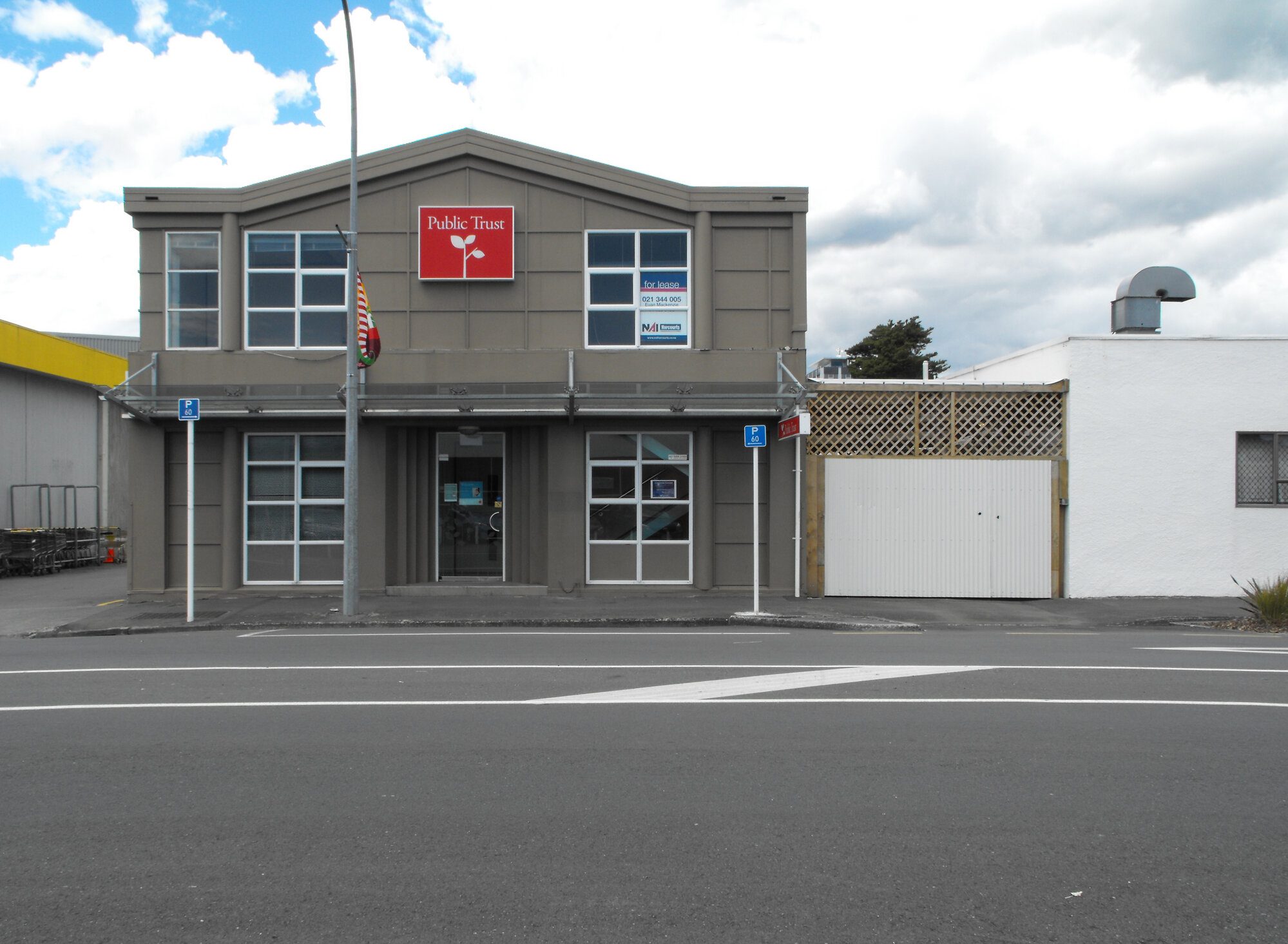 Gibbons Street, east side; No.  2; Public Trust building