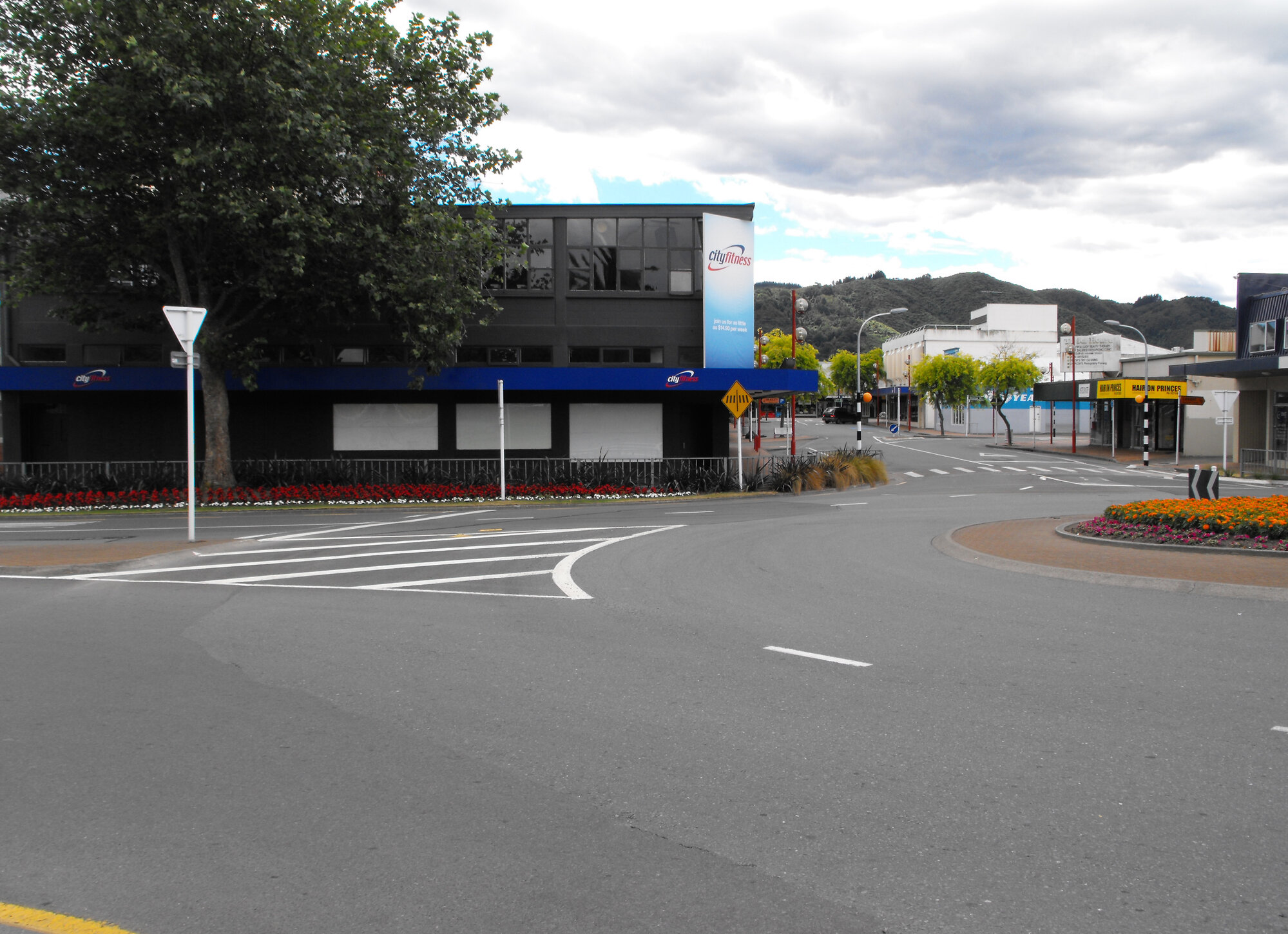Fergusson Drive, north side; No.  883-885