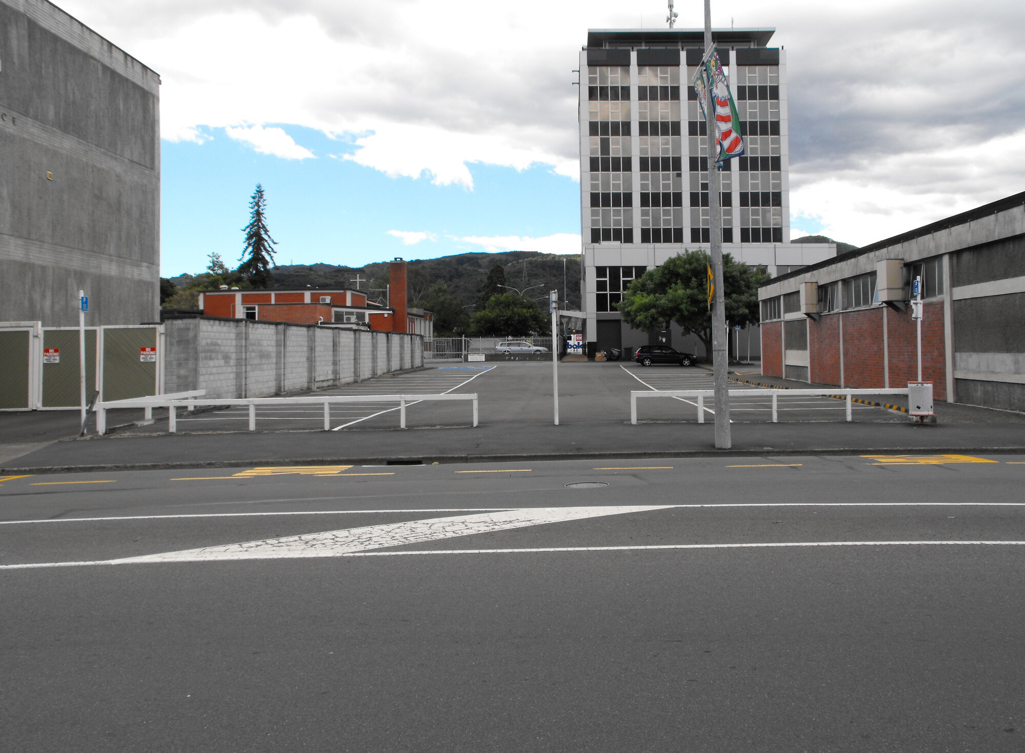 Fergusson Drive, north side; No.  877