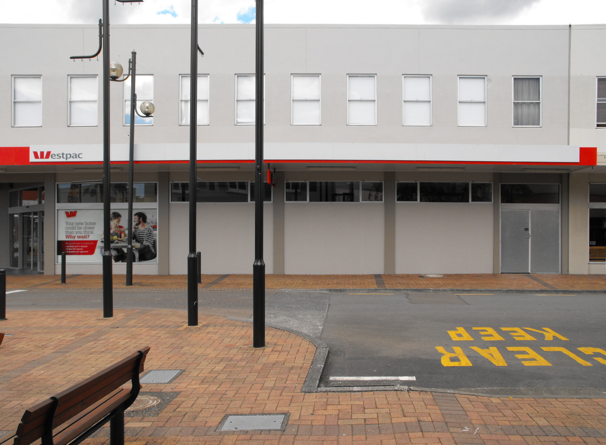 Russell Street, east side; No. 1; front of Westpac bank building