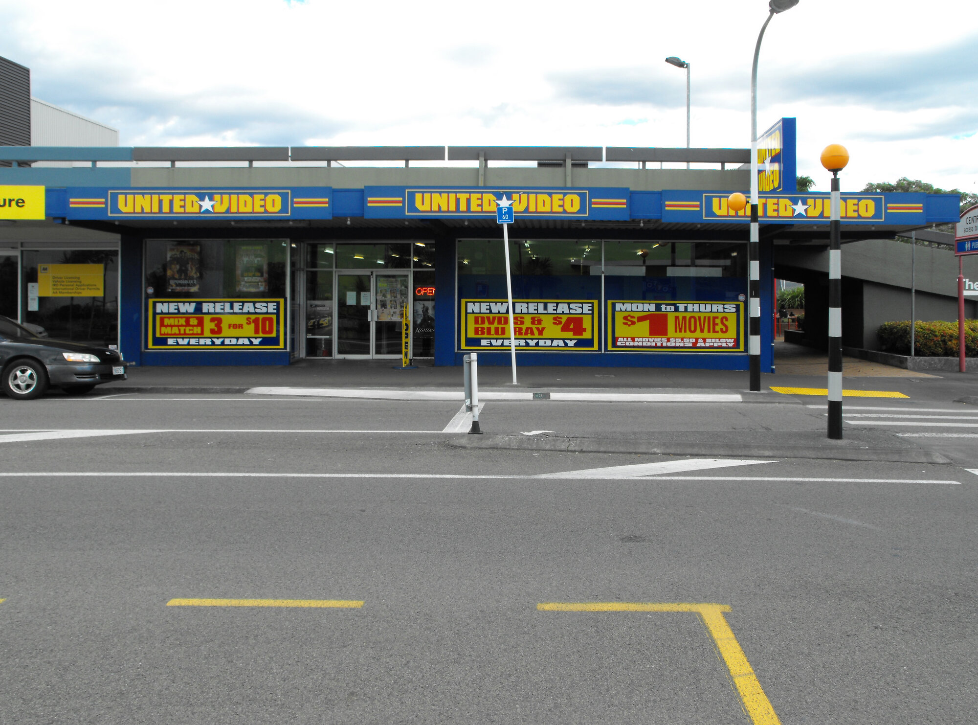 Queen Street, south side; No. 62; United Video
