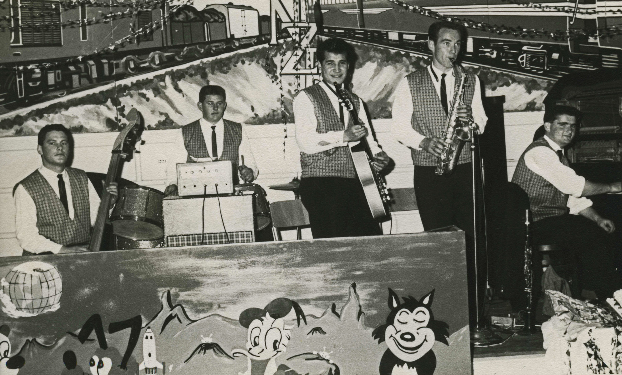 Sam Southon and Barry Maclennan performing at NZ Railways ball, mid-1960s
