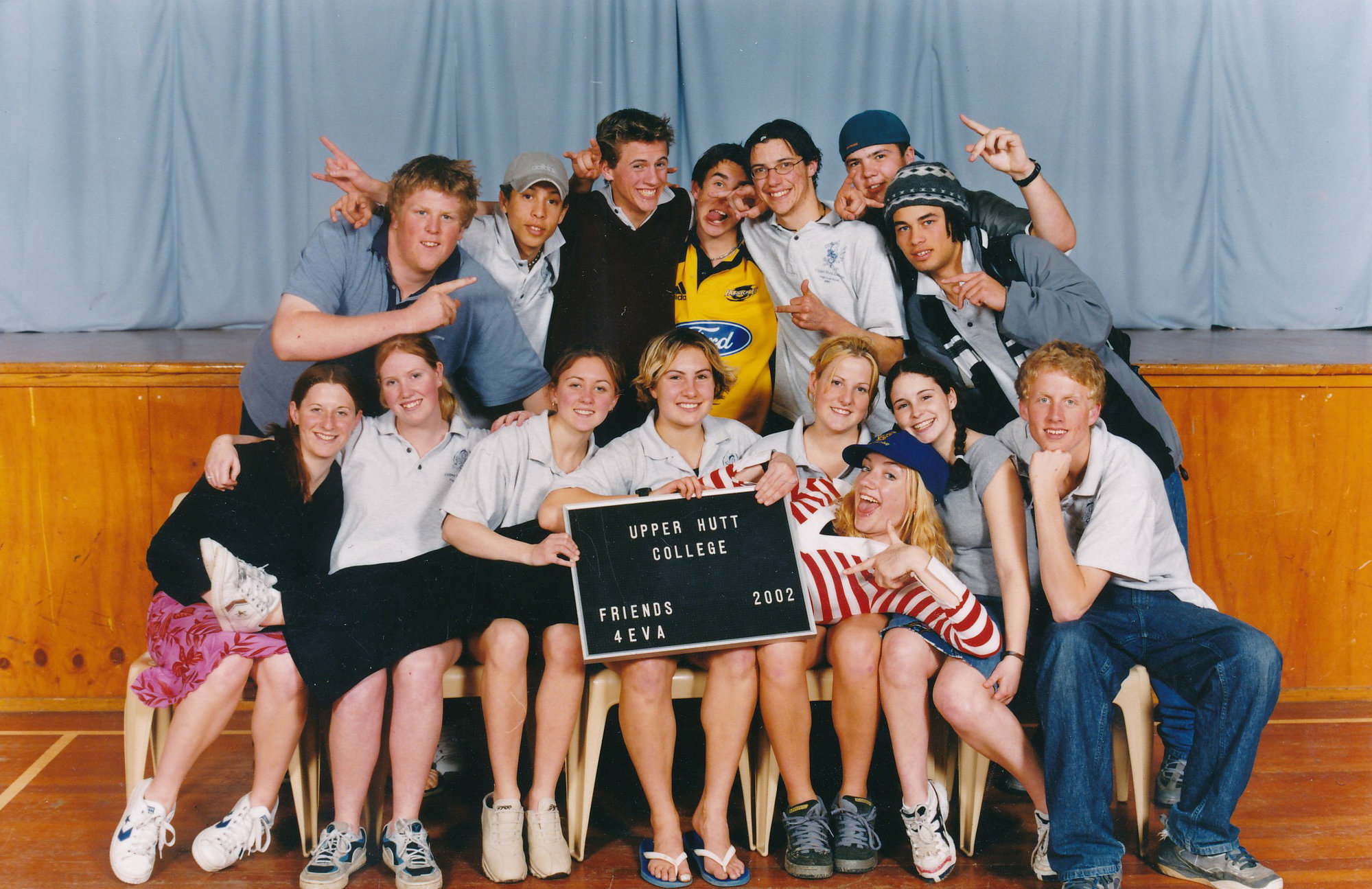 Upper Hutt College - Friends 4 Eva 2002