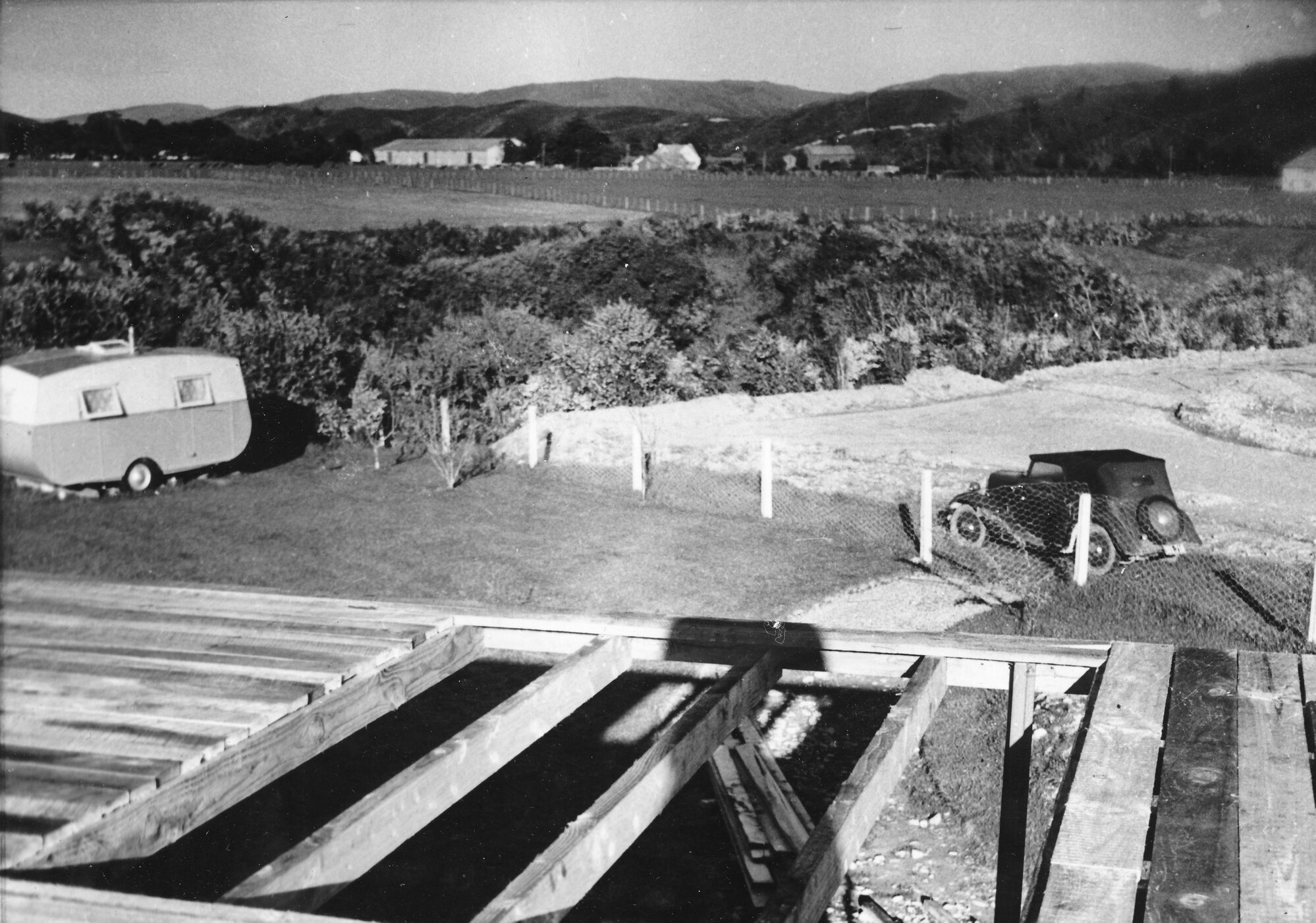 Revelle Jackson; 5 Paton Street, Mangaroa house 11; under way