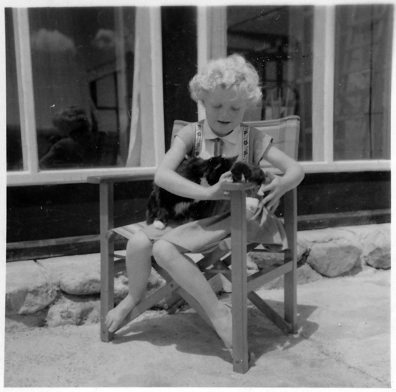 Jackson family and friends; Lynne Jackson (later, McLellan), cat and kitten, summer 1955/56