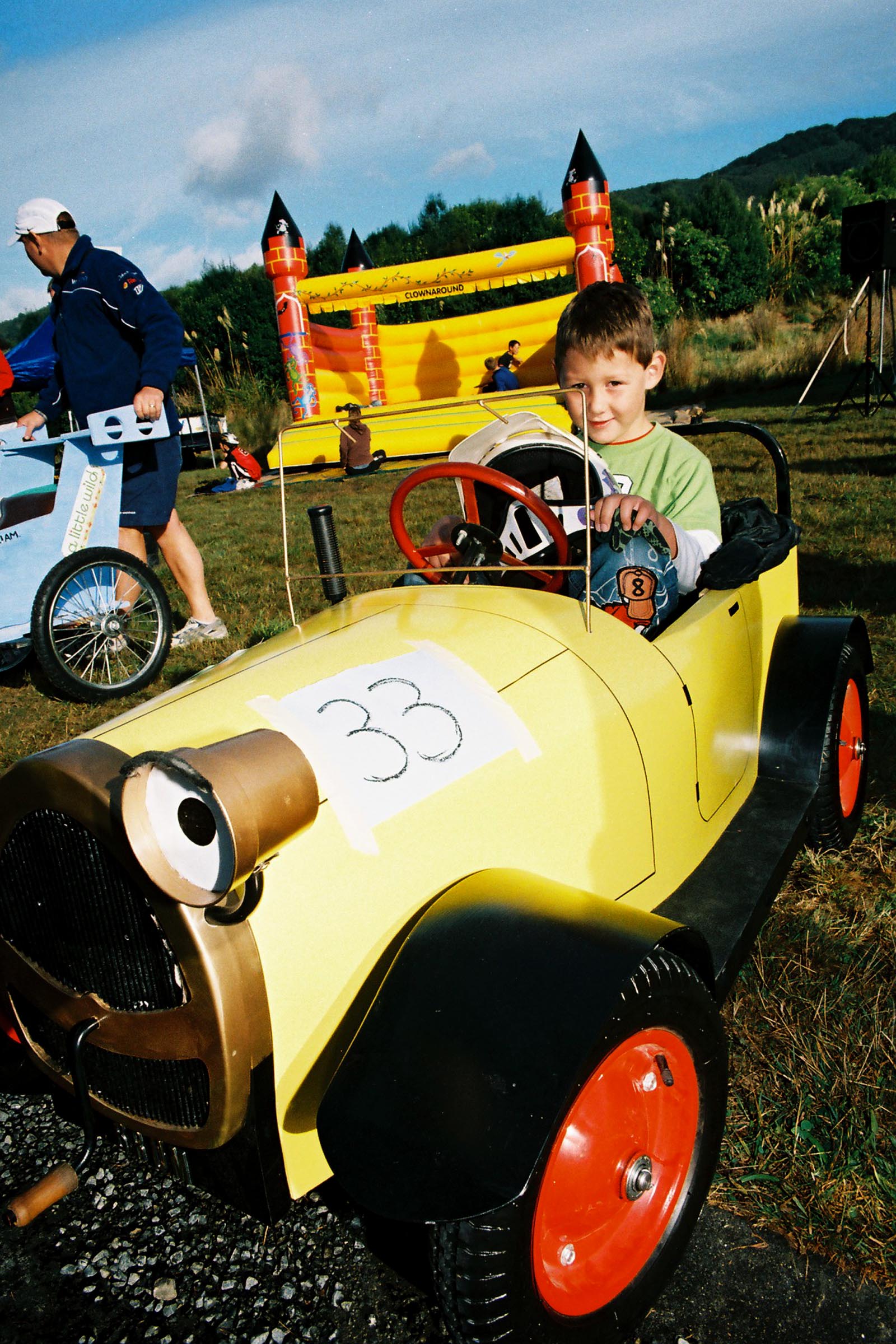 Trolley Derby 2006: Bailey Lowther