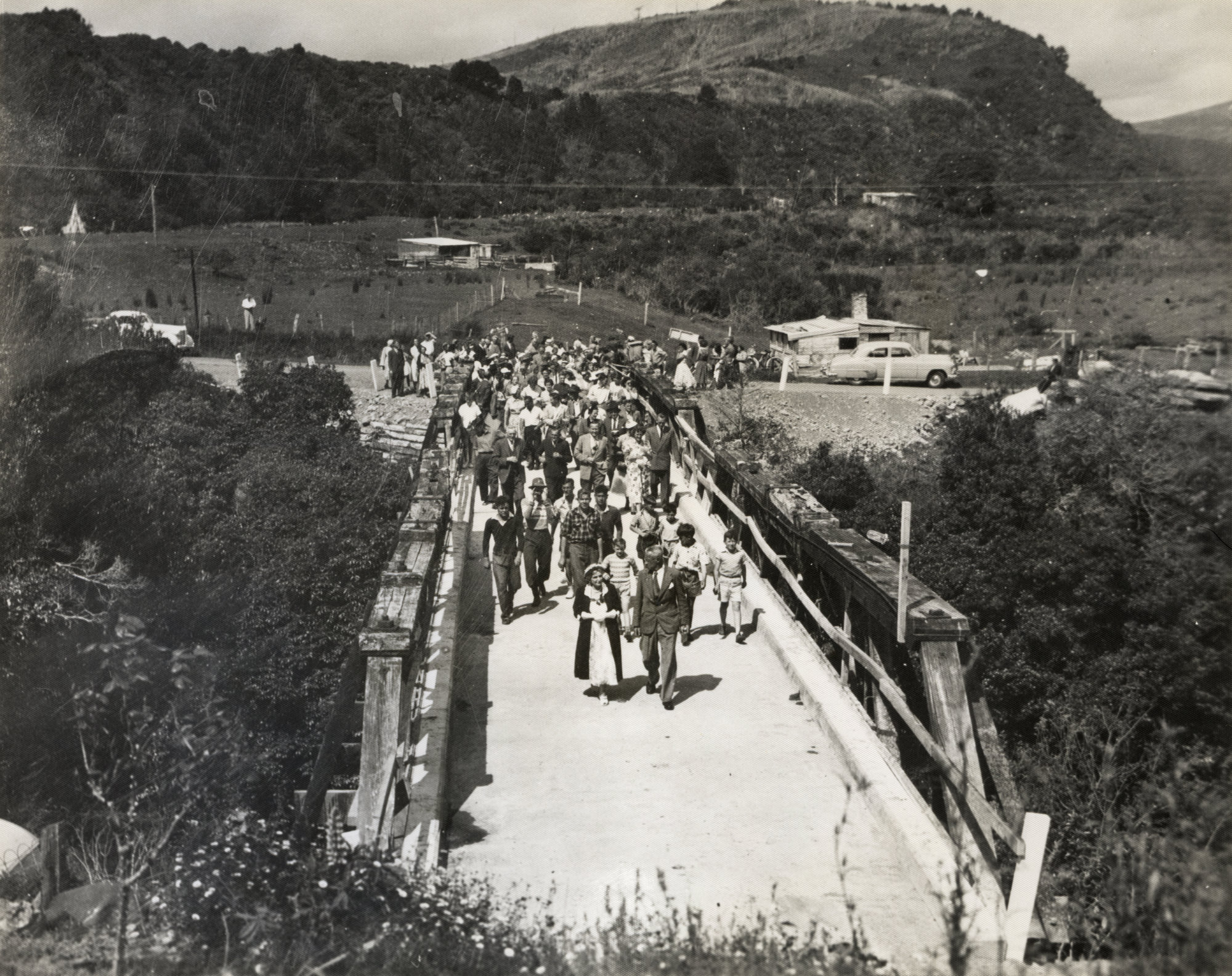 Gillespies Road and Emerald Hill, seen from Bridge Road.