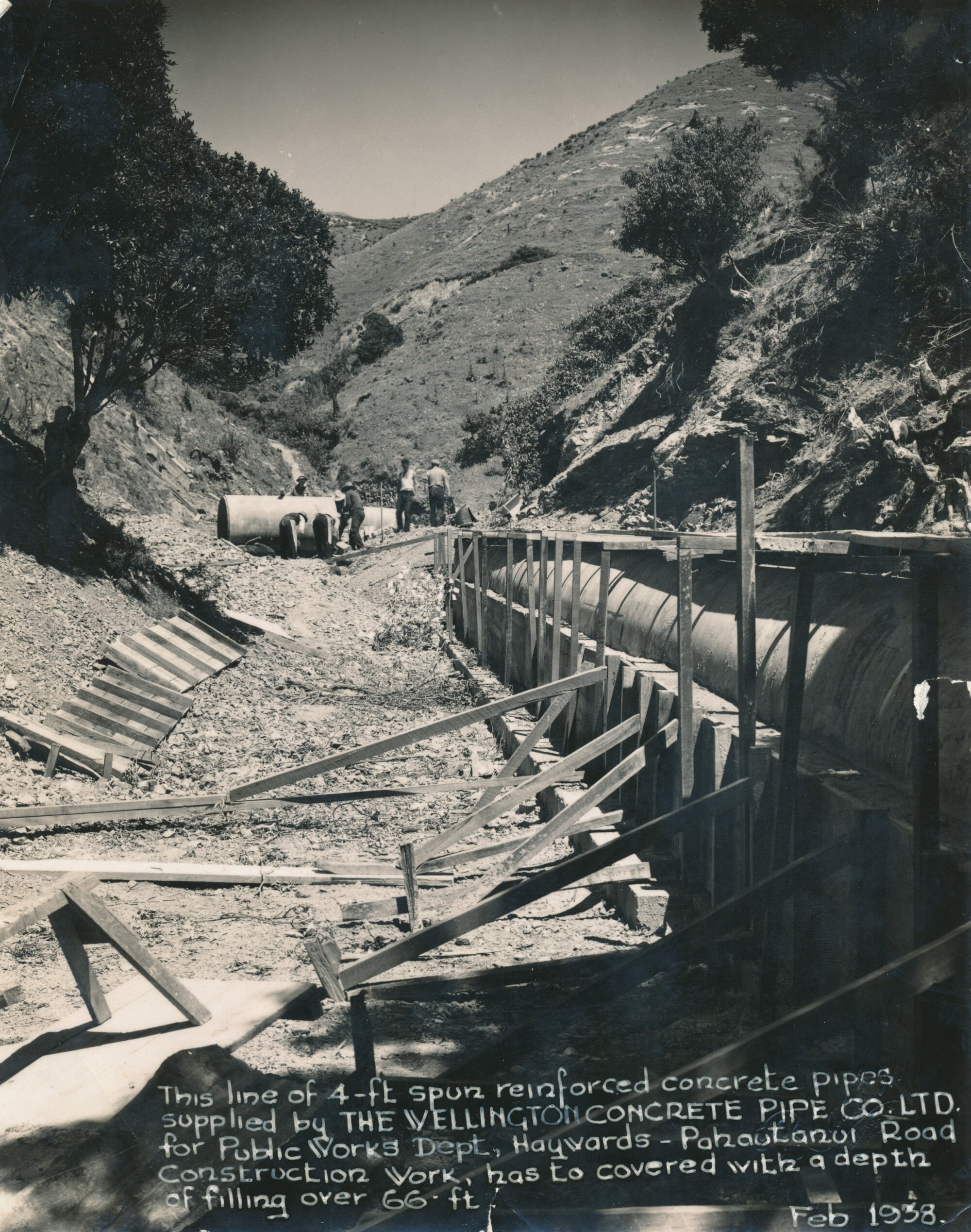 Haywards - Pauatahanui  Road; installation of 1.2-metre water pipes.