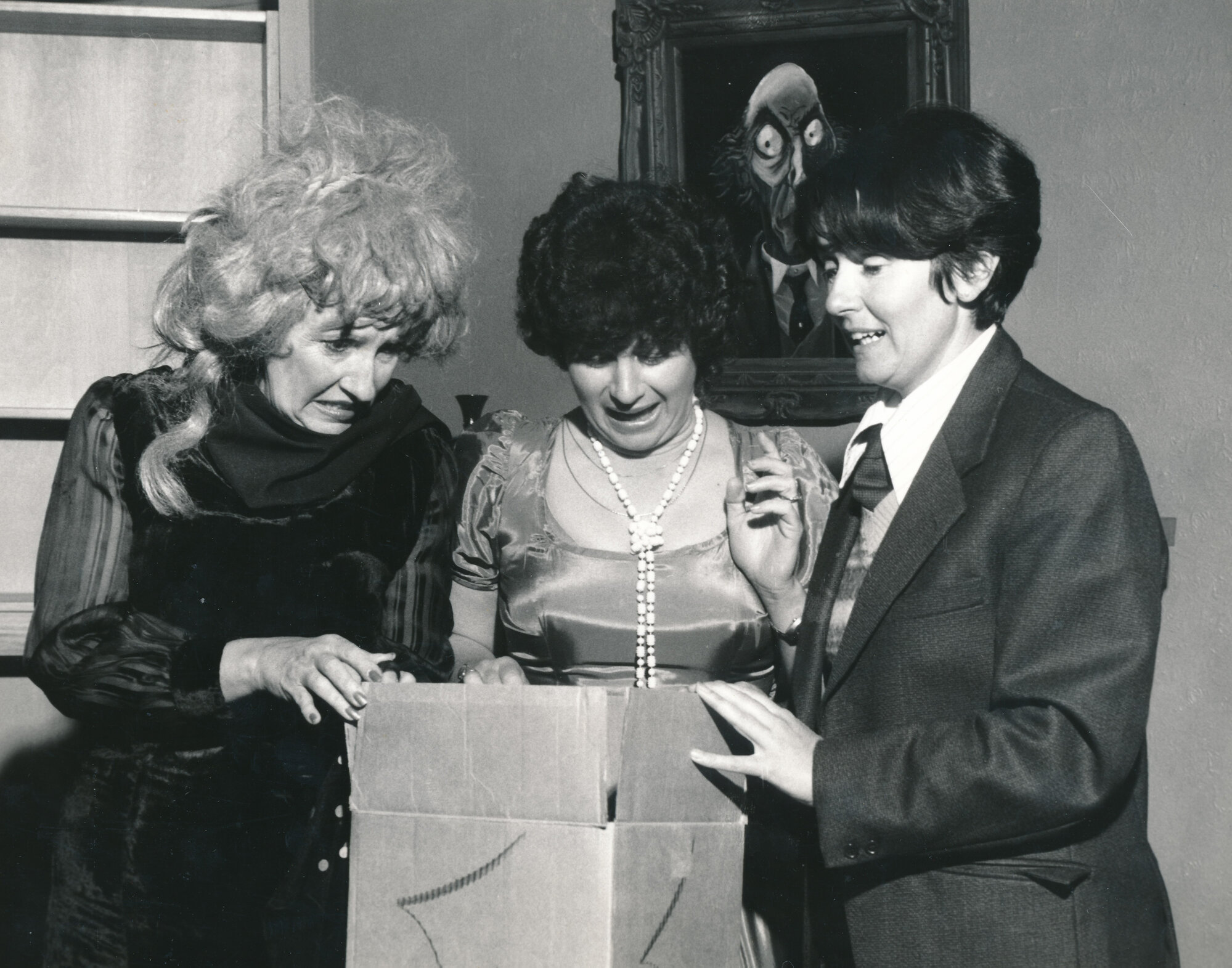 Heretaunga Players; A Tomb With a View; Joan Moran, Marta Buchanan and Jenny Gooch