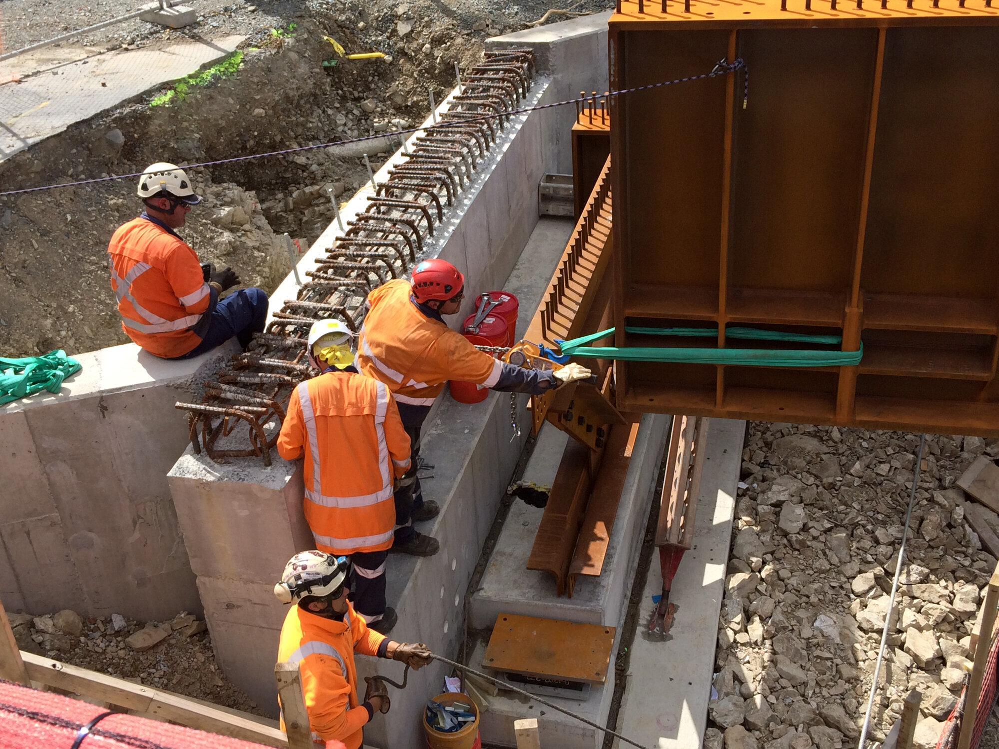 Akatarawa bridge 3 construction 11; second beam nearly in place