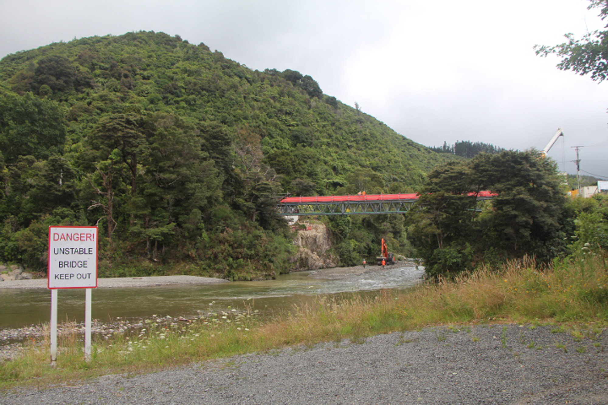 Akatarawa bridge 3 construction  1;  site