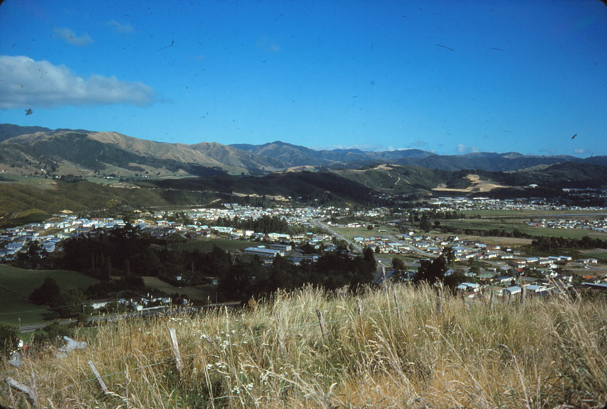 Upper Hutt from Emerald Hill, looking south to Maoribank; circa 1980s