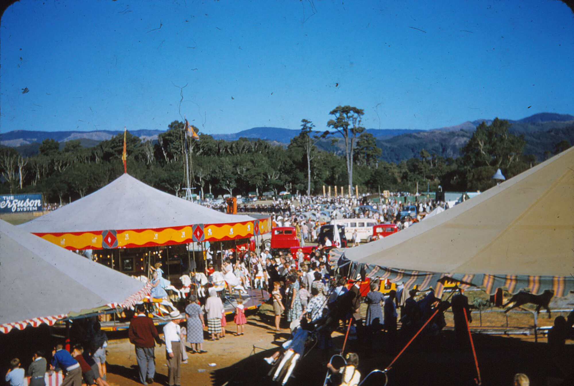 A &amp; P show, Trentham Memorial Park; fairground