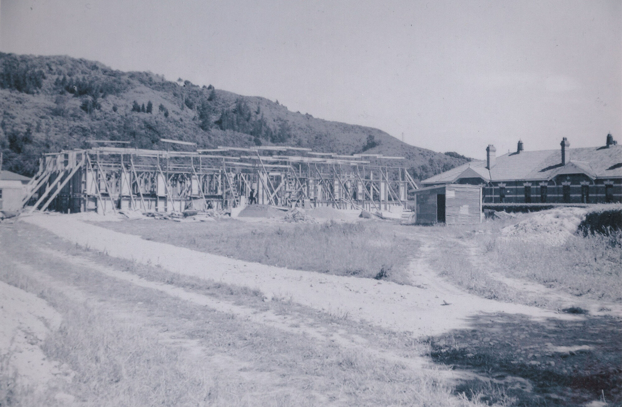 Wallaceville Research Centre buildings; Hopkirk Building under construction - 1940