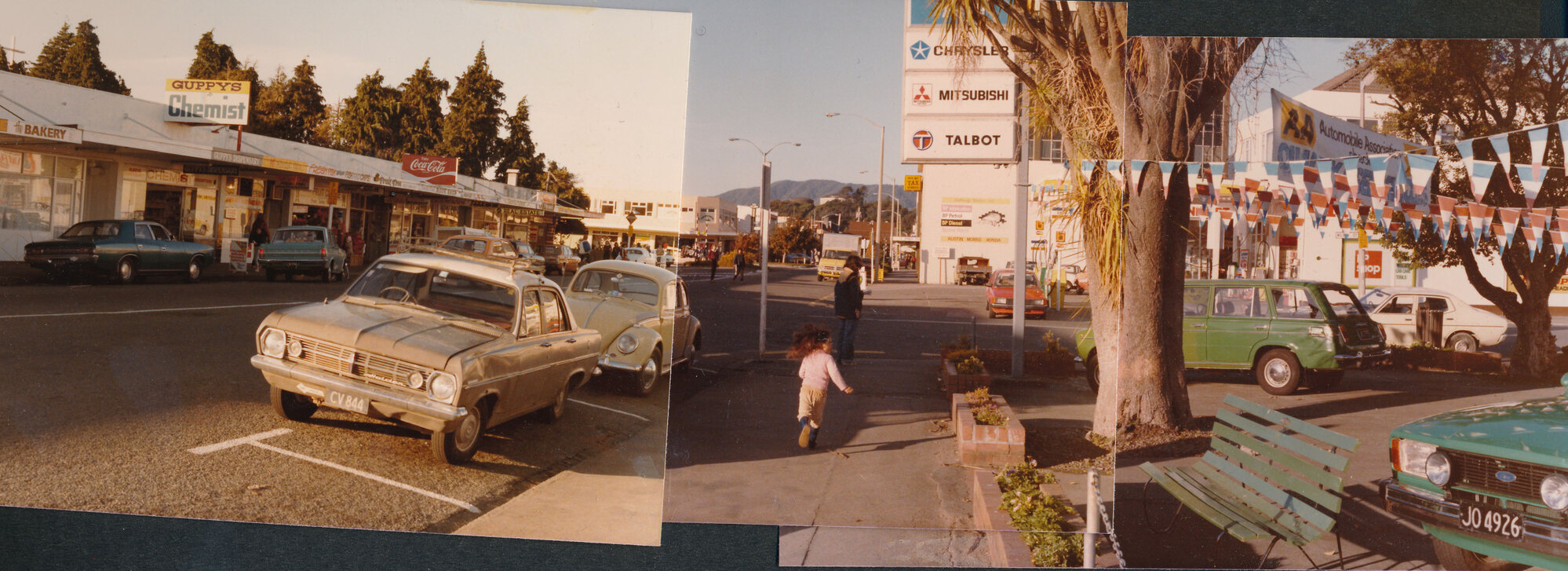 Main Street, looking east from Gethings Motors