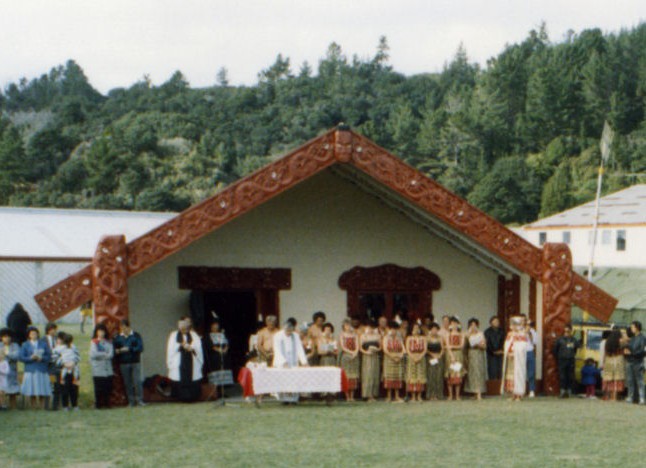 Ōrongomai Marae 1989; whare whakairo dedication service